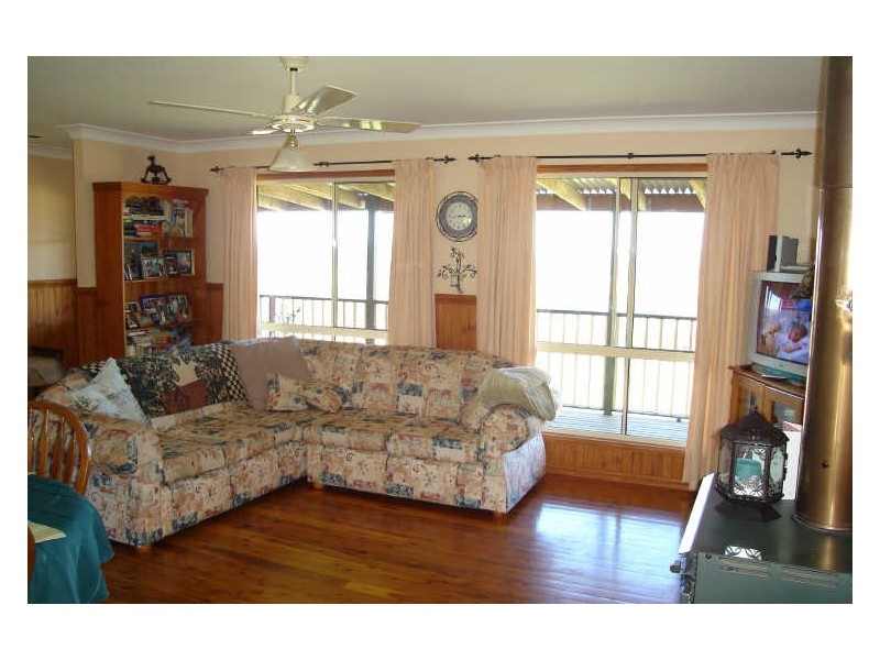 360 Sunny Corner Road, Portland NSW 2847
