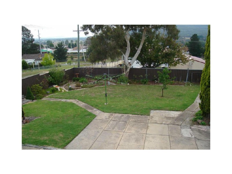34 James Parade, Wallerawang NSW 2845