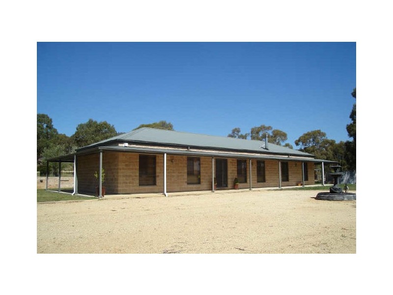 Lot 2 Gemalong Close, Marrangaroo NSW 2790