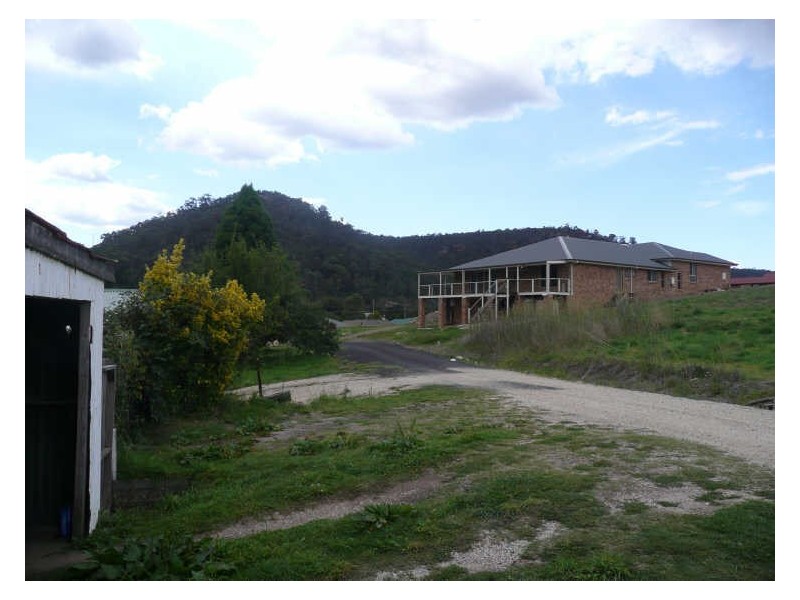 71 Inch Street, Lithgow NSW 2790