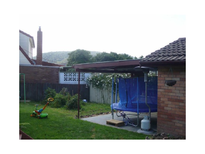 1 Wattle Grove, Lithgow NSW 2790