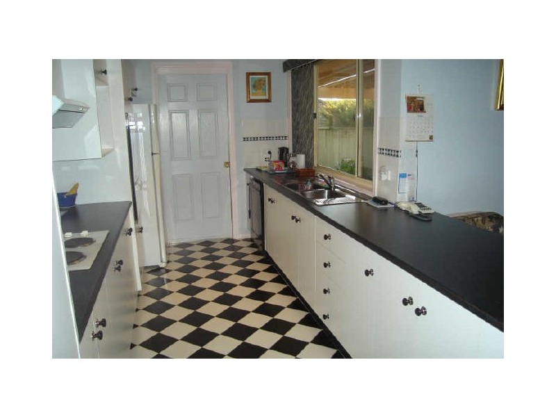 7 Robinia Drive, South Bowenfels NSW 2790