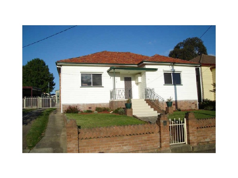 86 Martini Parade, Lithgow NSW 2790