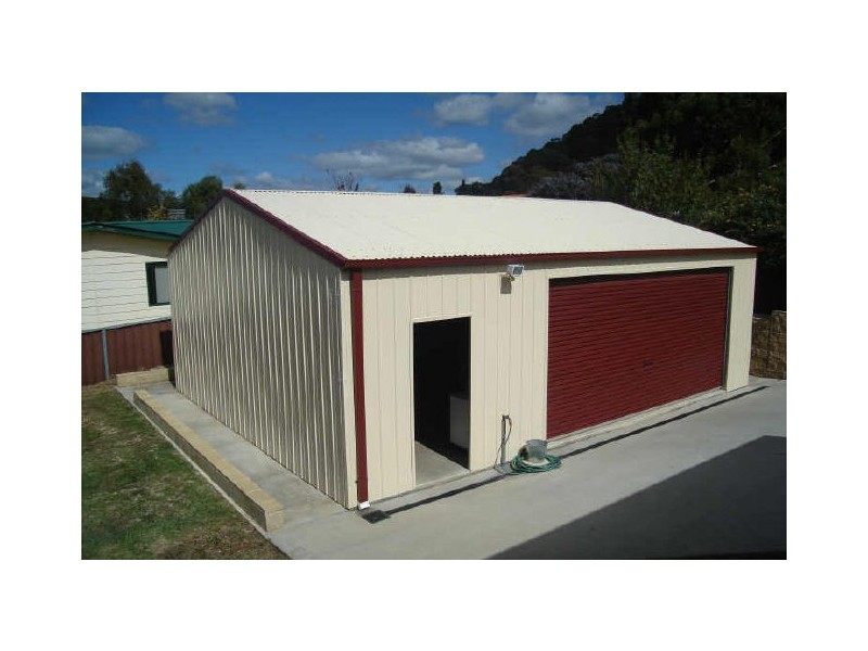 4 Busby Street, Lithgow NSW 2790