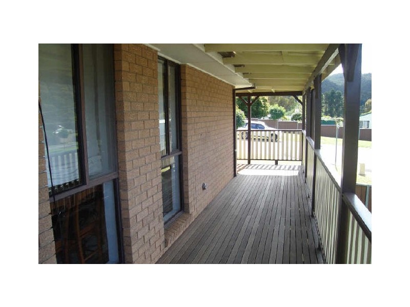 4 Busby Street, Lithgow NSW 2790