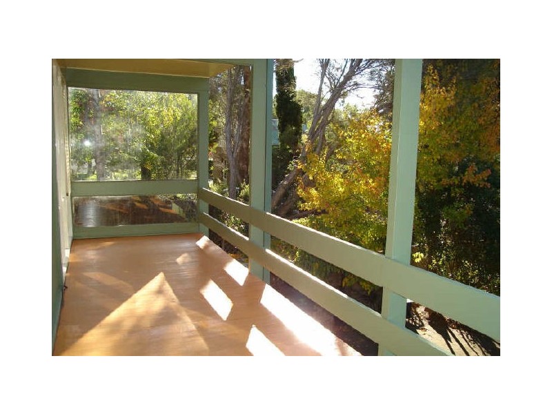 16 Birdwood Street, Lithgow NSW 2790