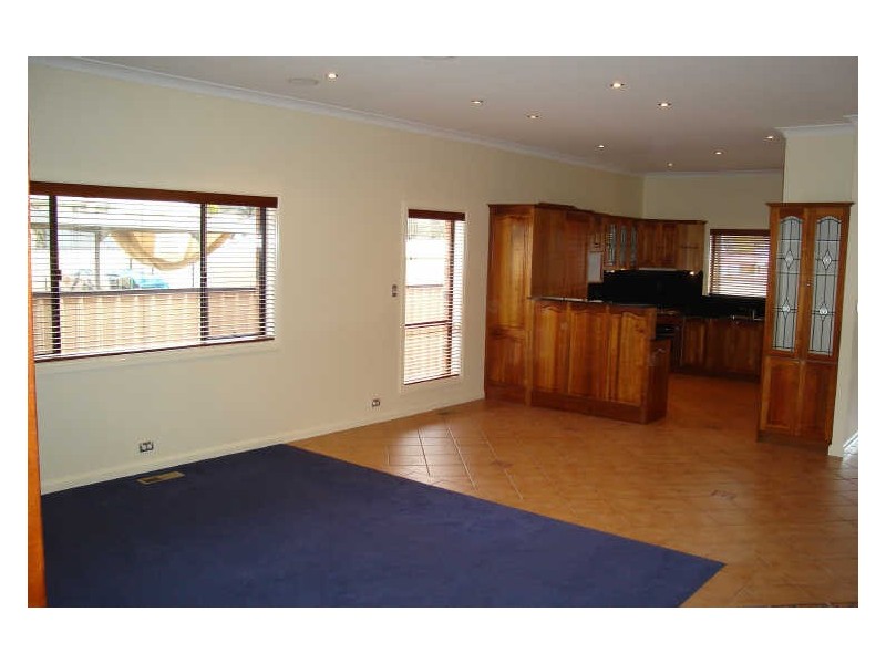 36 Rifle Parade, Lithgow NSW 2790