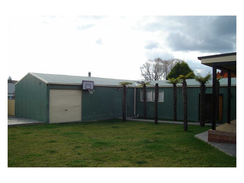 36 Rifle Parade, Lithgow NSW 2790