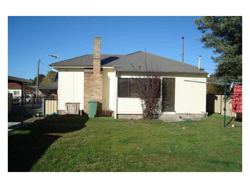 34 Rifle Parade, Lithgow NSW 2790