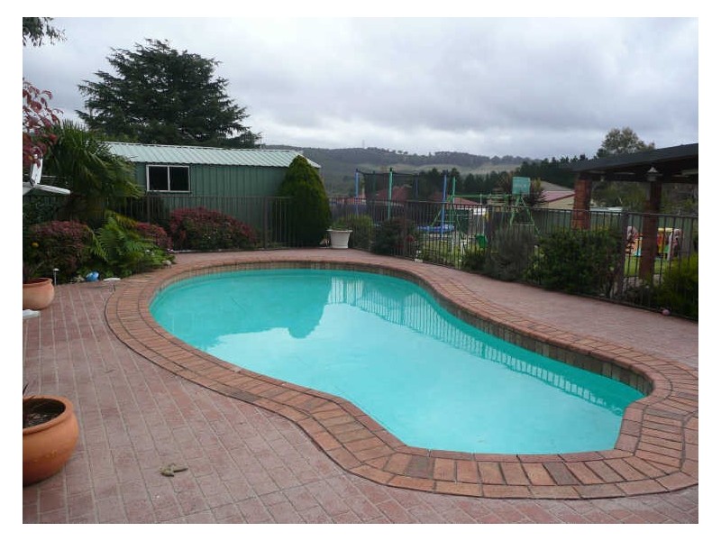 4 Tarrone Place, Wallerawang NSW 2845