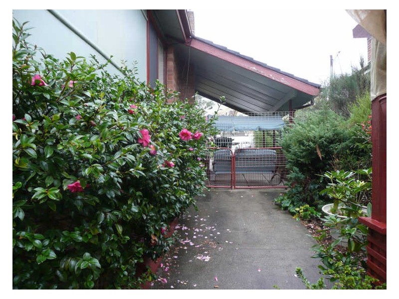 11 Landa Street, Lithgow NSW 2790