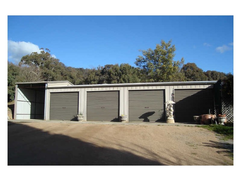 784 Castlereagh Highway, Marrangaroo NSW 2790
