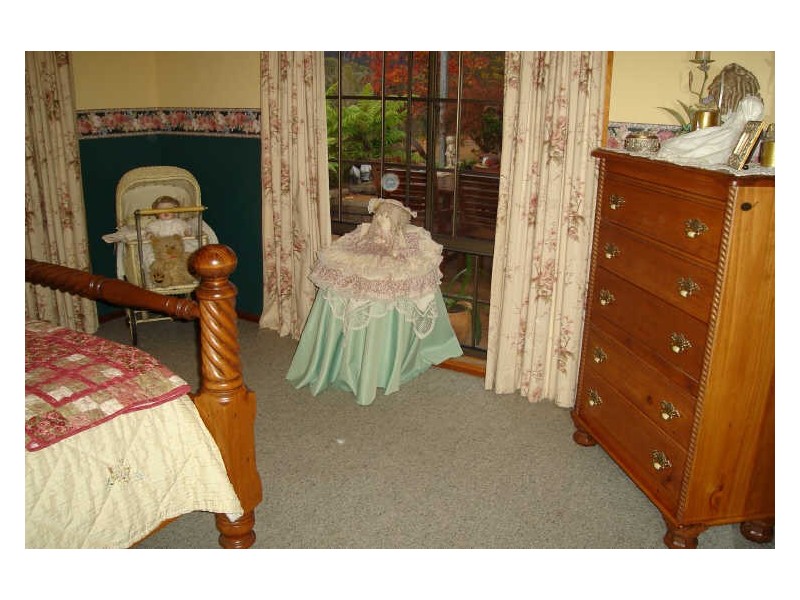 784 Castlereagh Highway, Marrangaroo NSW 2790