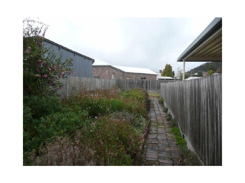 23 Waratah Street, Lithgow NSW 2790