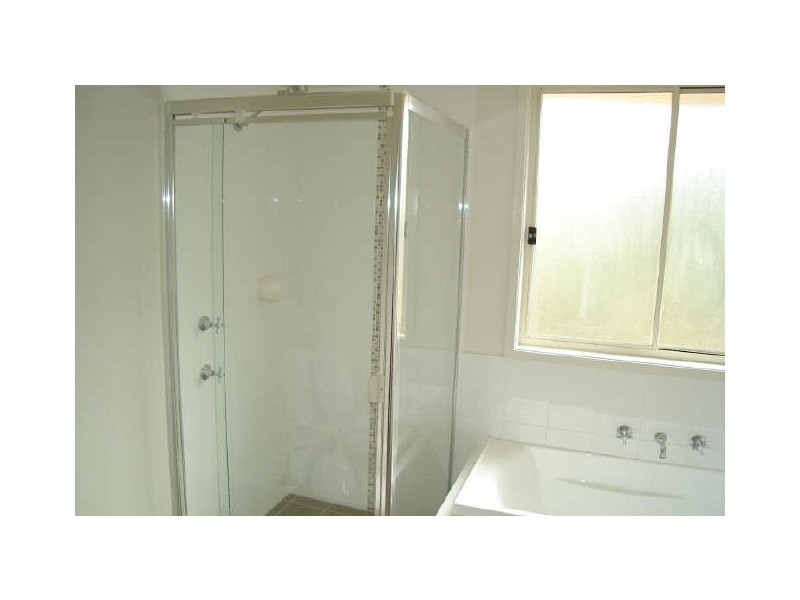 5 James O’Donnell Drive, Bowenfels NSW 2790