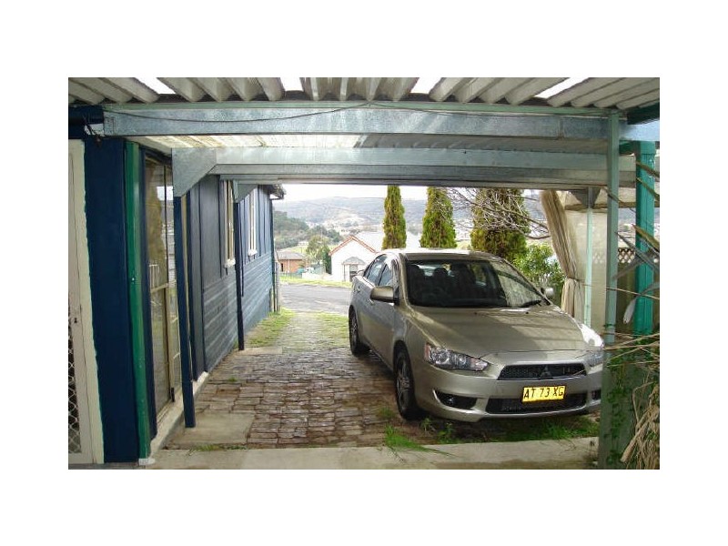 11 Hepburn Street, Lithgow NSW 2790