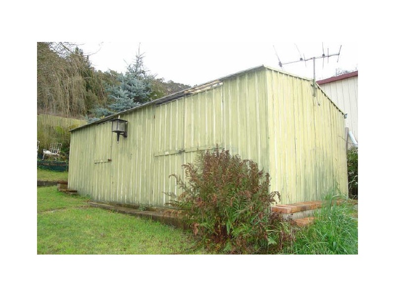 11 Hepburn Street, Lithgow NSW 2790