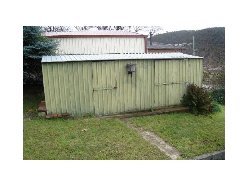 11 Hepburn Street, Lithgow NSW 2790