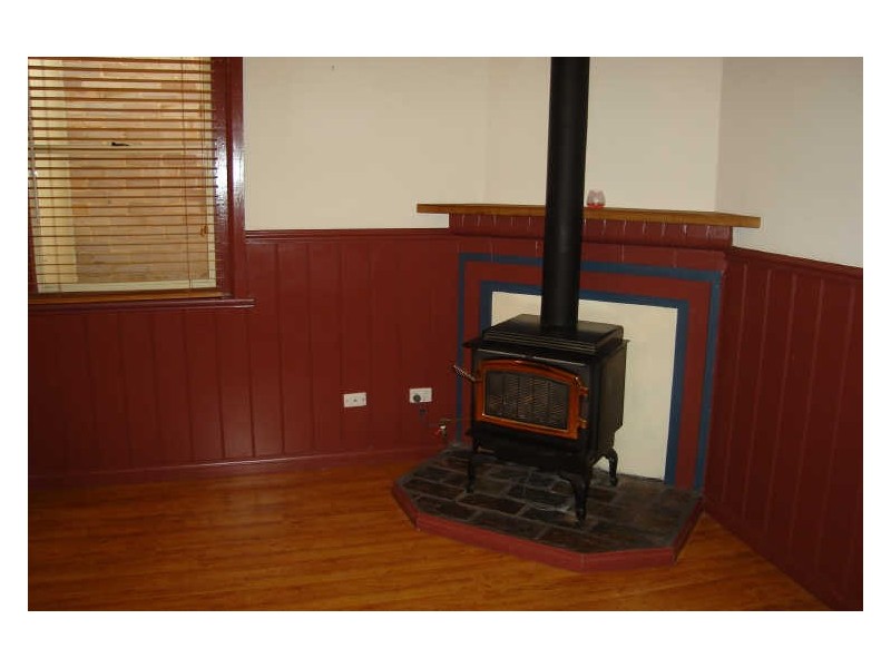 63 Calero Street, Lithgow NSW 2790