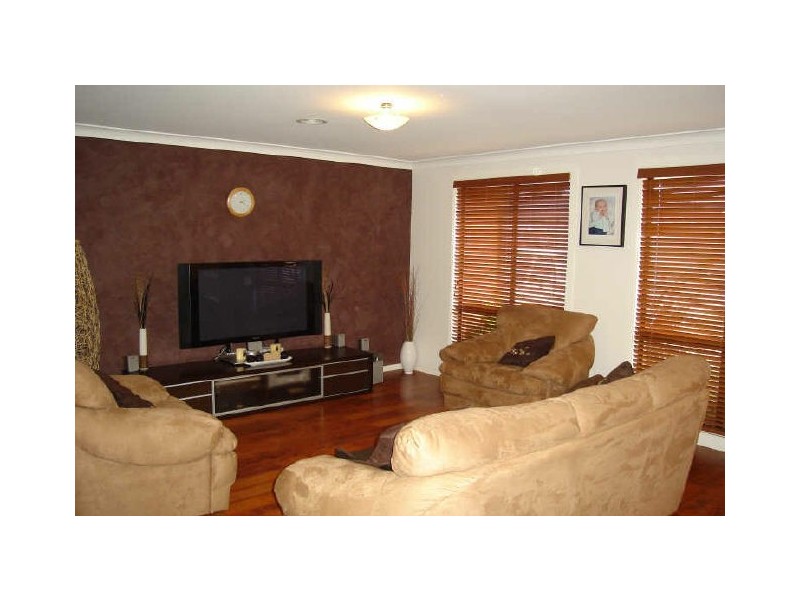 11 Thornley Close, Lithgow NSW 2790