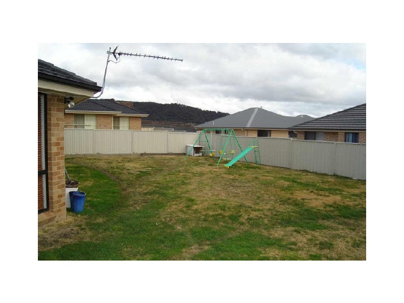 11 Thornley Close, Lithgow NSW 2790