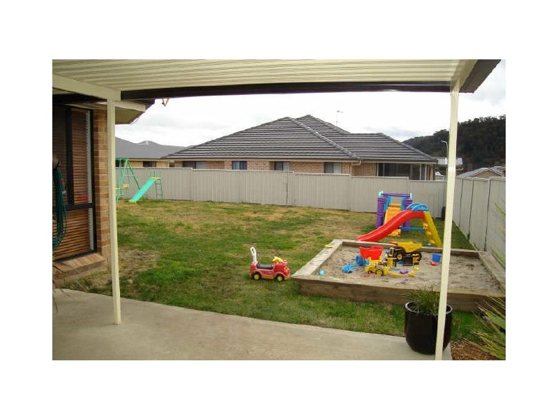 11 Thornley Close, Lithgow NSW 2790