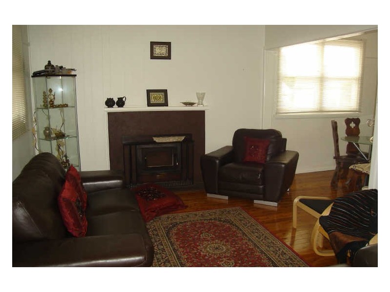 15 Enfield Avenue, Lithgow NSW 2790