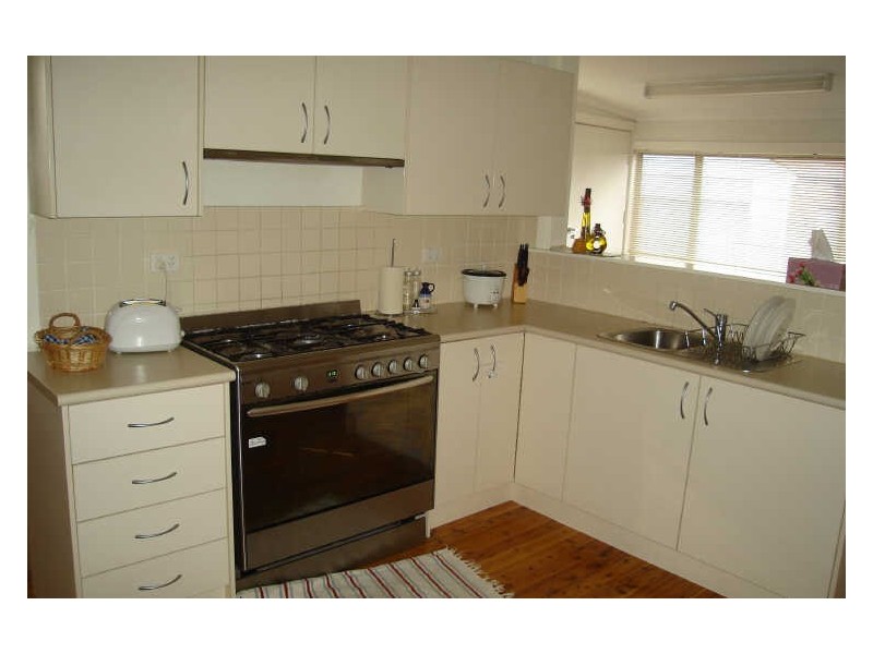 15 Enfield Avenue, Lithgow NSW 2790