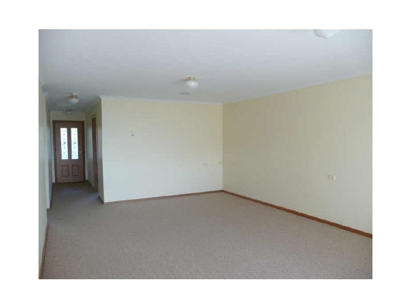 Unit 11/14 Kirkley Street “Kirkley Gardens”, South Bowenfels NSW 2790