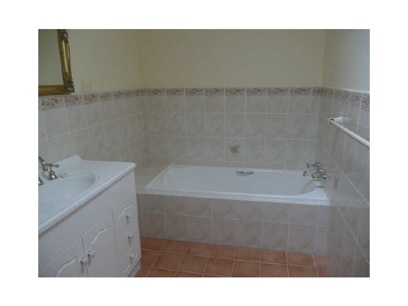 Unit 11/14 Kirkley Street “Kirkley Gardens”, South Bowenfels NSW 2790