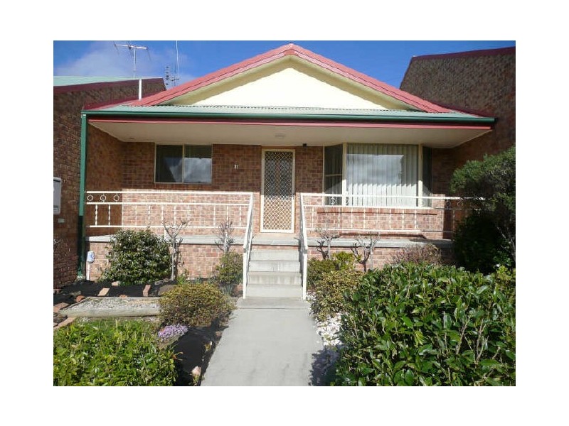 Unit 11/14 Kirkley Street “Kirkley Gardens”, South Bowenfels NSW 2790