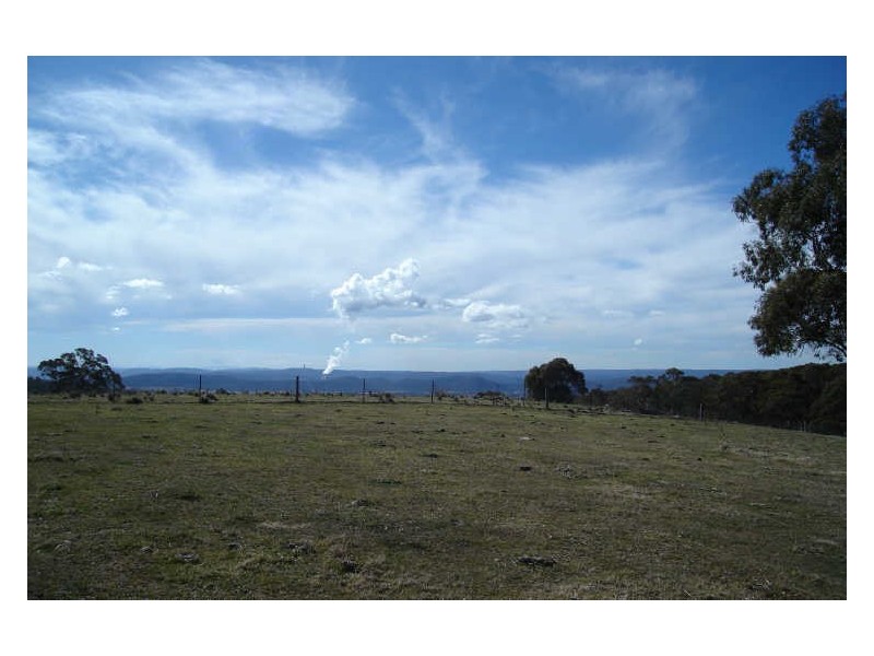 174 Range Road, Meadow Flat NSW 2795
