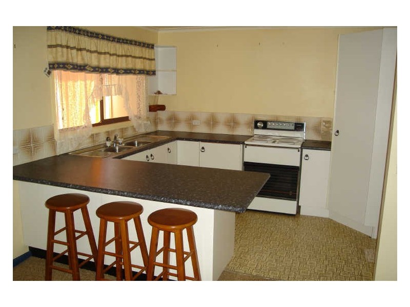 174 Range Road, Meadow Flat NSW 2795