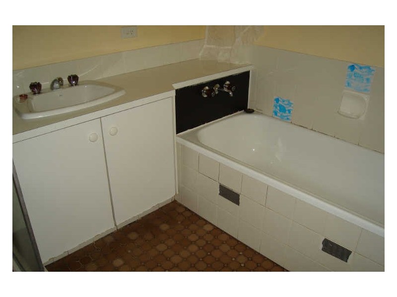 174 Range Road, Meadow Flat NSW 2795