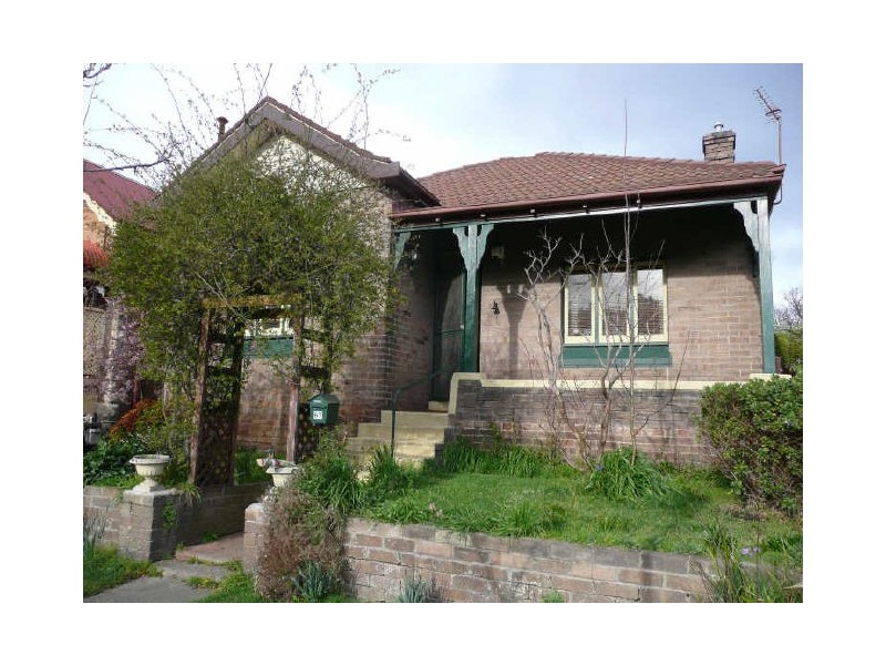 67 Inch Street, Lithgow NSW 2790
