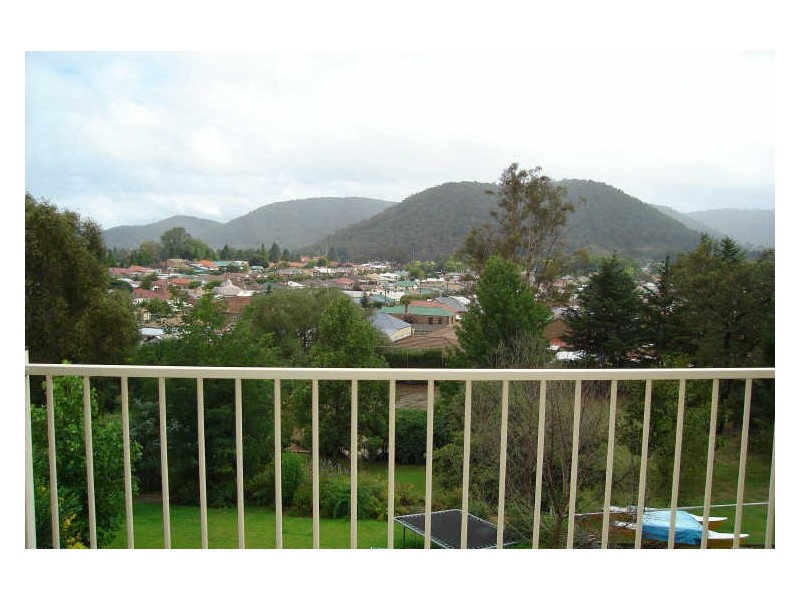 66 Wrights Road, Lithgow NSW 2790