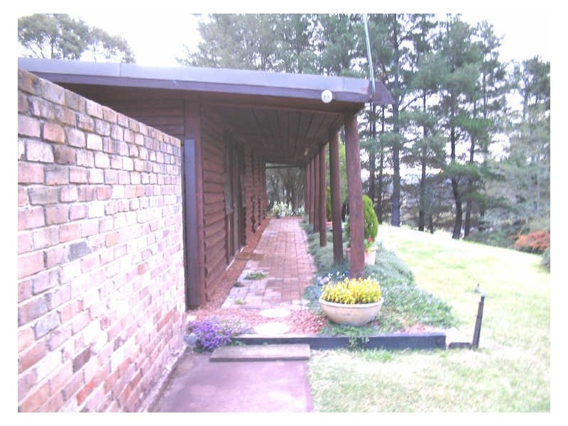 84 Sir Thomas Mitchell Drive, Lithgow NSW 2790