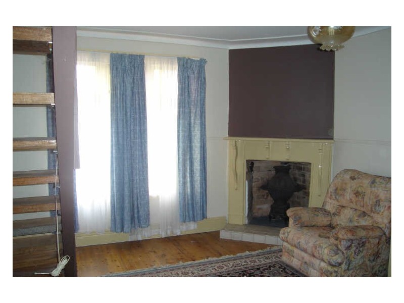 12 Bridge Street, Lithgow NSW 2790