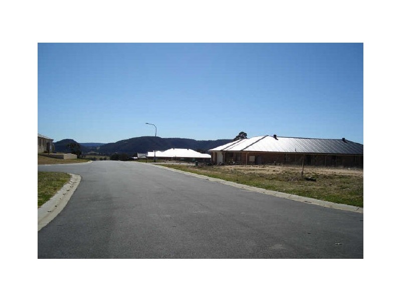 Lot 409 Robertson Street, Bowenfels NSW 2790