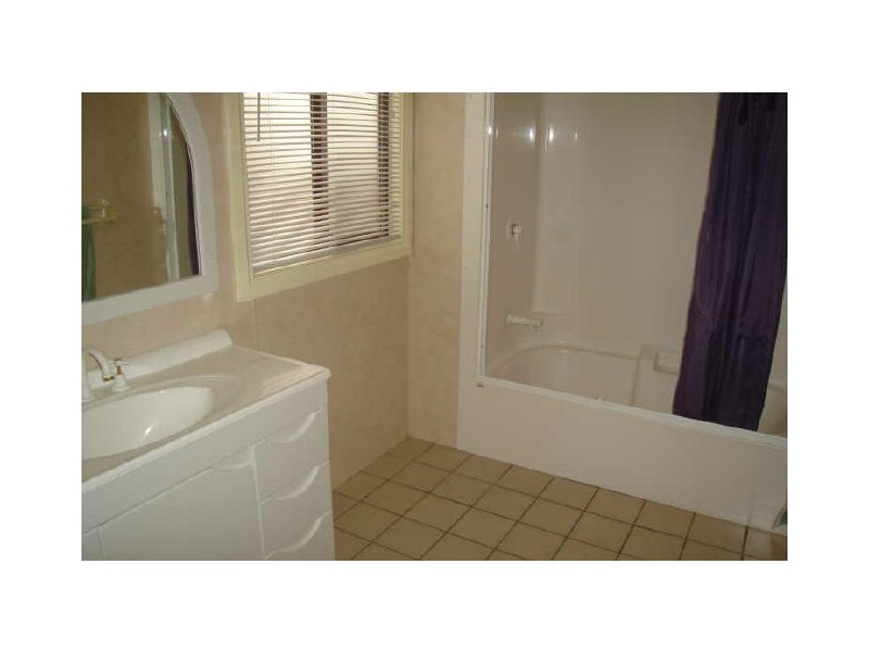 76 Laurence Street, Lithgow NSW 2790