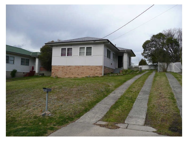 15 Caroline Ave & 2 & 4 Stewart Streets, Lithgow NSW 2790