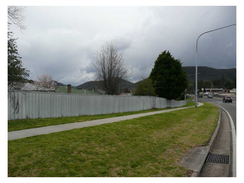 15 Caroline Ave & 2 & 4 Stewart Streets, Lithgow NSW 2790