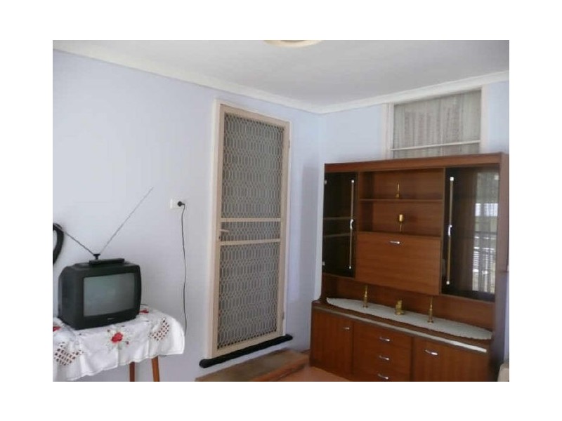 182 Inch Street, Lithgow NSW 2790