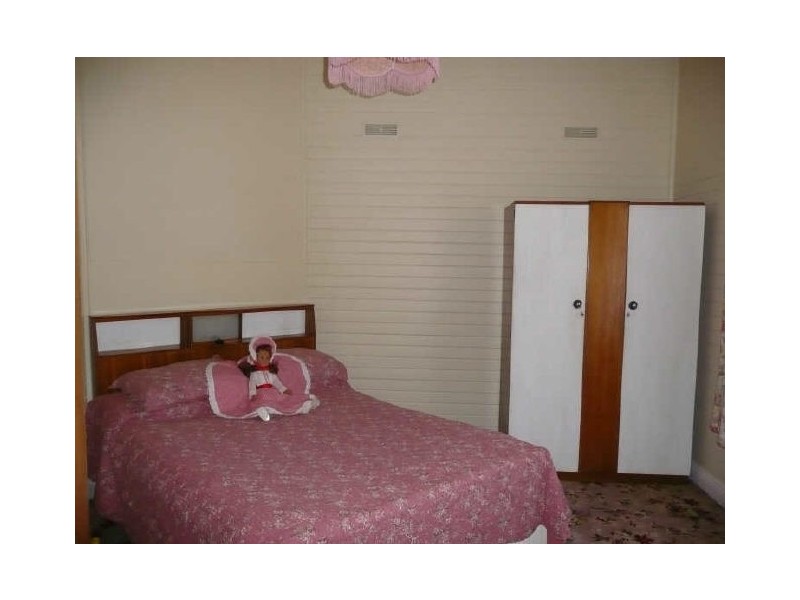 182 Inch Street, Lithgow NSW 2790