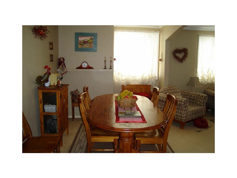 6 Mena Place, Lithgow NSW 2790