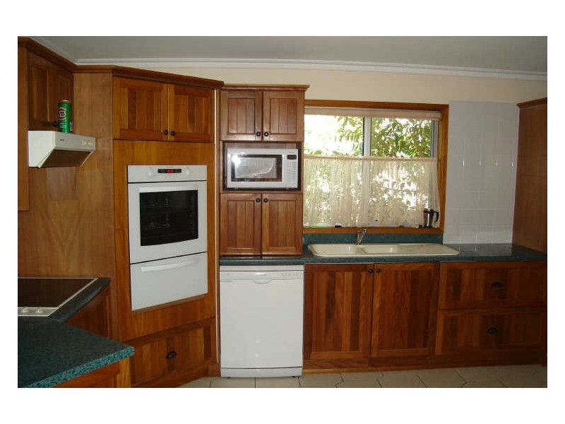 89 Rifle Parade, Lithgow NSW 2790