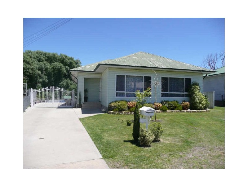26 Lockyer Street, Lithgow NSW 2790
