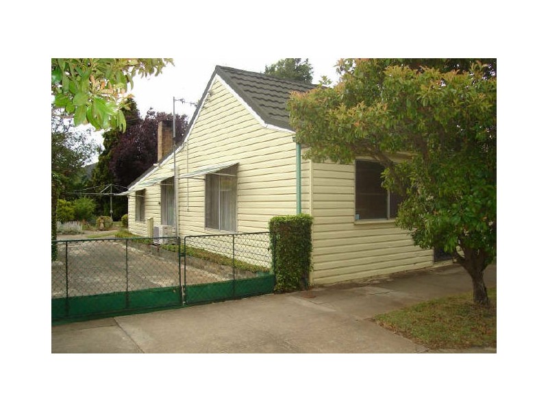 11 Coalbrook Street, Lithgow NSW 2790