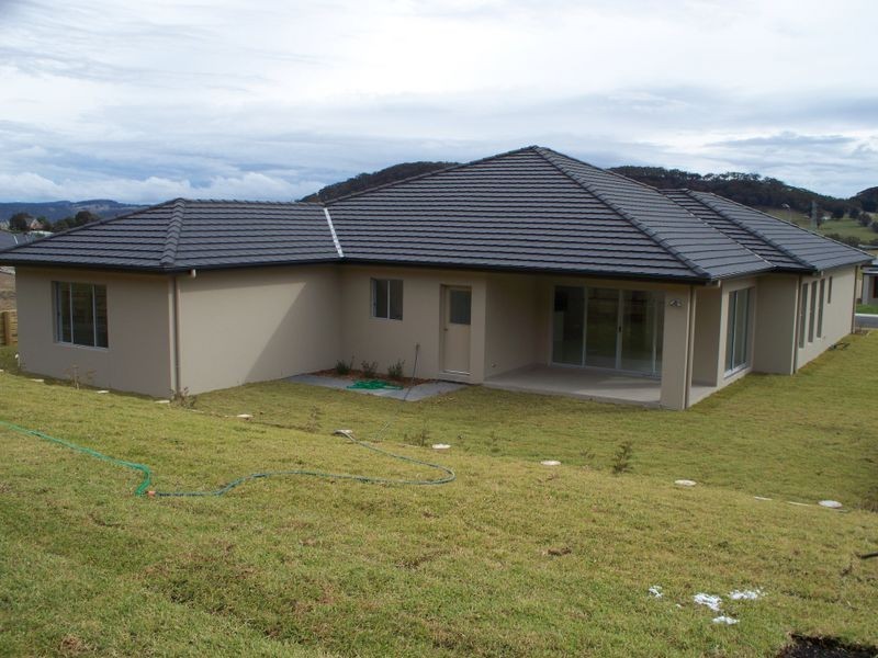 14 Sandalwood Drive, Lithgow NSW 2790