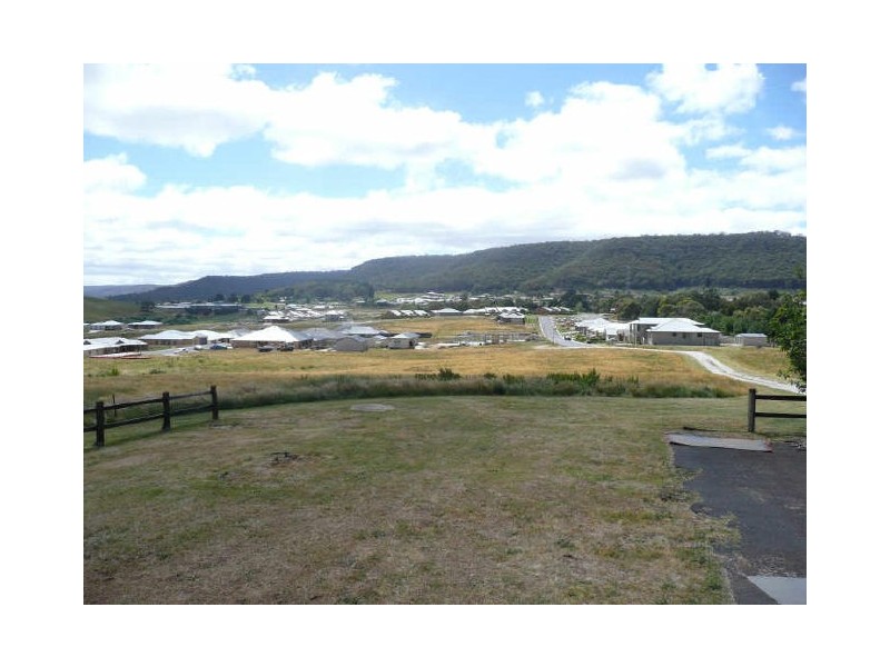 30 Surveyor’s Way, South Bowenfels NSW 2790